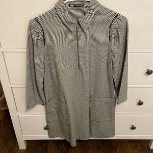Zara black and white dress with pockets